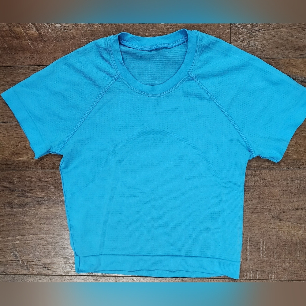 Lululemon Swiftly Tech Cropped Short-Sleeve Shirt 2.0, Size 2